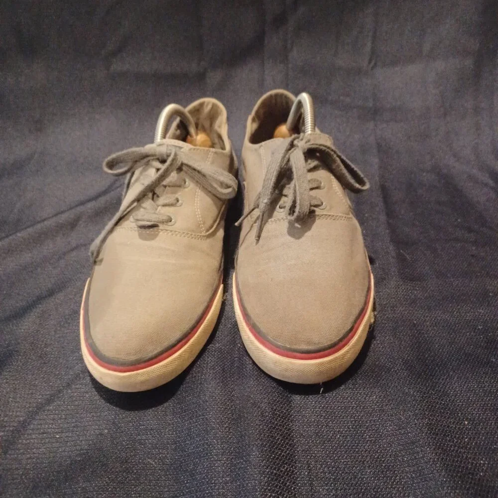 Lacoste Lace Yacht Club Mens Size 10 Classic‎ Casual Slip-On Shoes